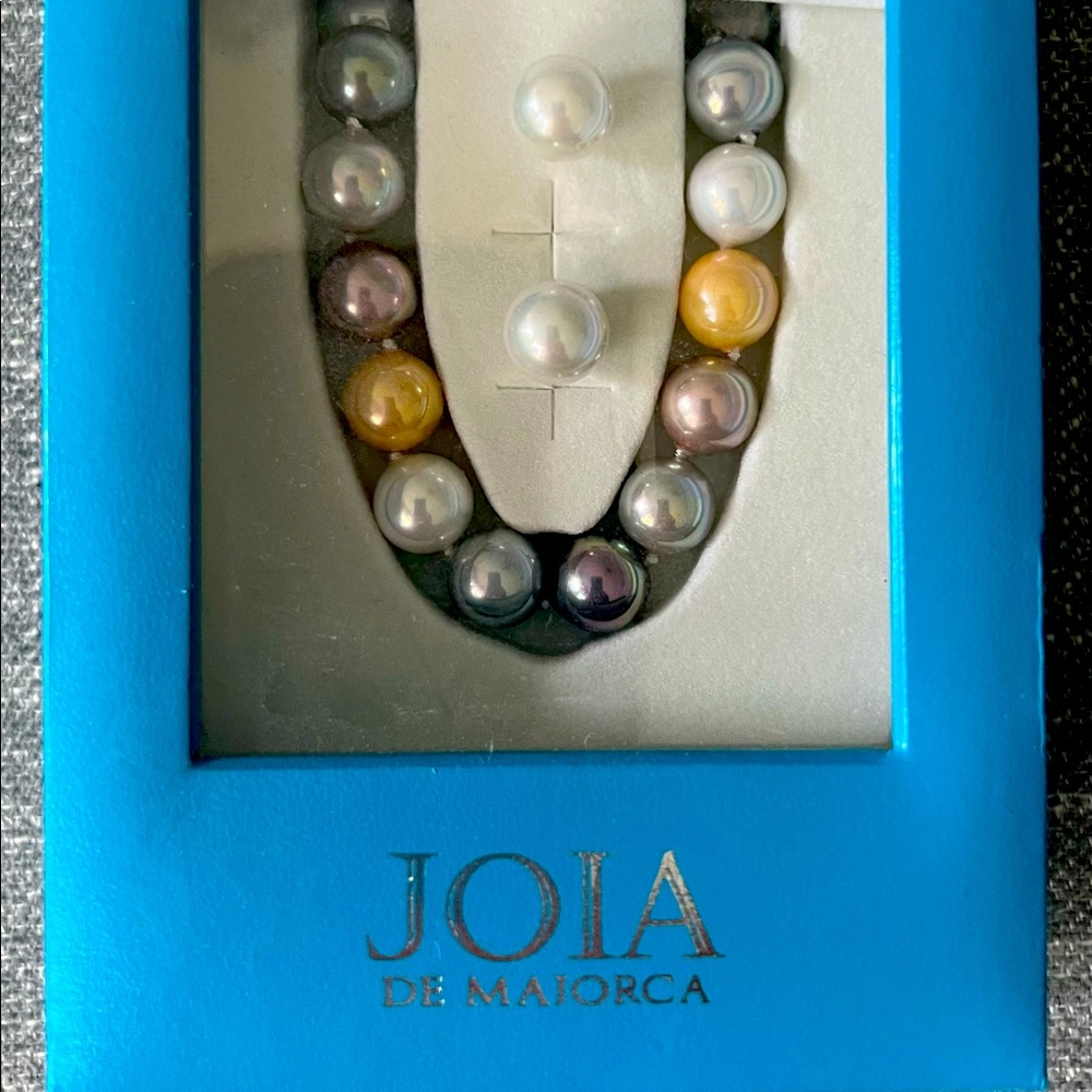 JOIA De Majorca 18" Pearl Necklace & Earring Set - Signature Multi Hues 8MM